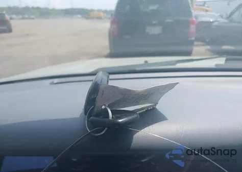 2001 Toyota Camry Le from USA, damaged, VIN 4T1BG22K01U824729